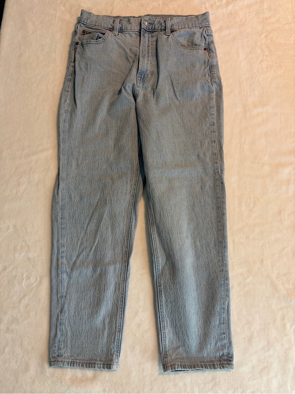 GAP Mom High Rise Light Wash Straight-Leg Jeans